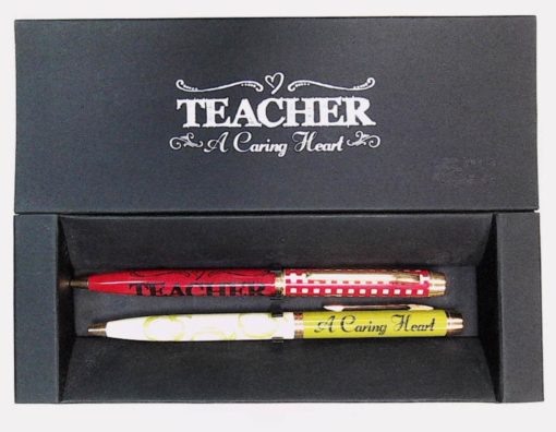 TEACHER A CARING HEART PENS