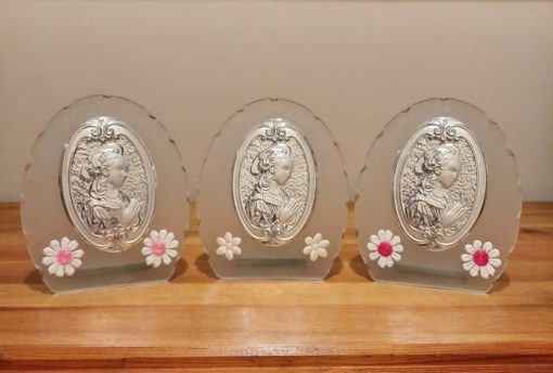 GLASS FRAMES WITH VIRGIN MARY