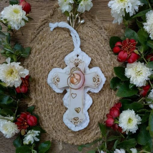 CROCHET RESIN CROSSES ASCR FAM & MARY