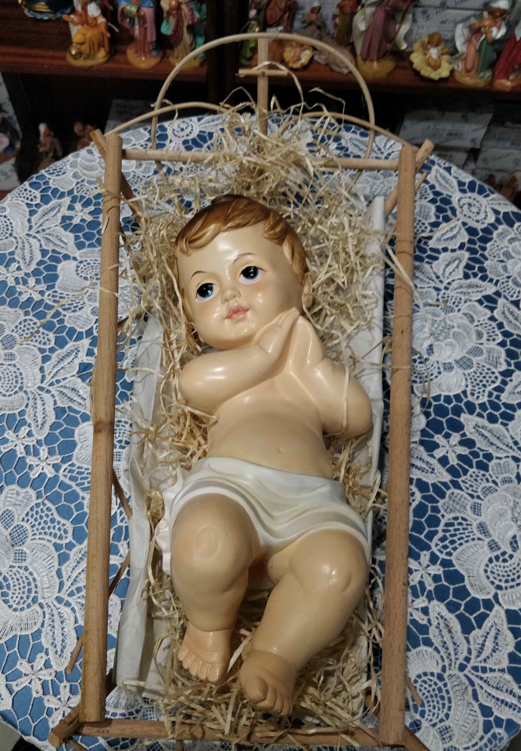 PB16834 - BABY JESUS 32 CM WITH MANGER