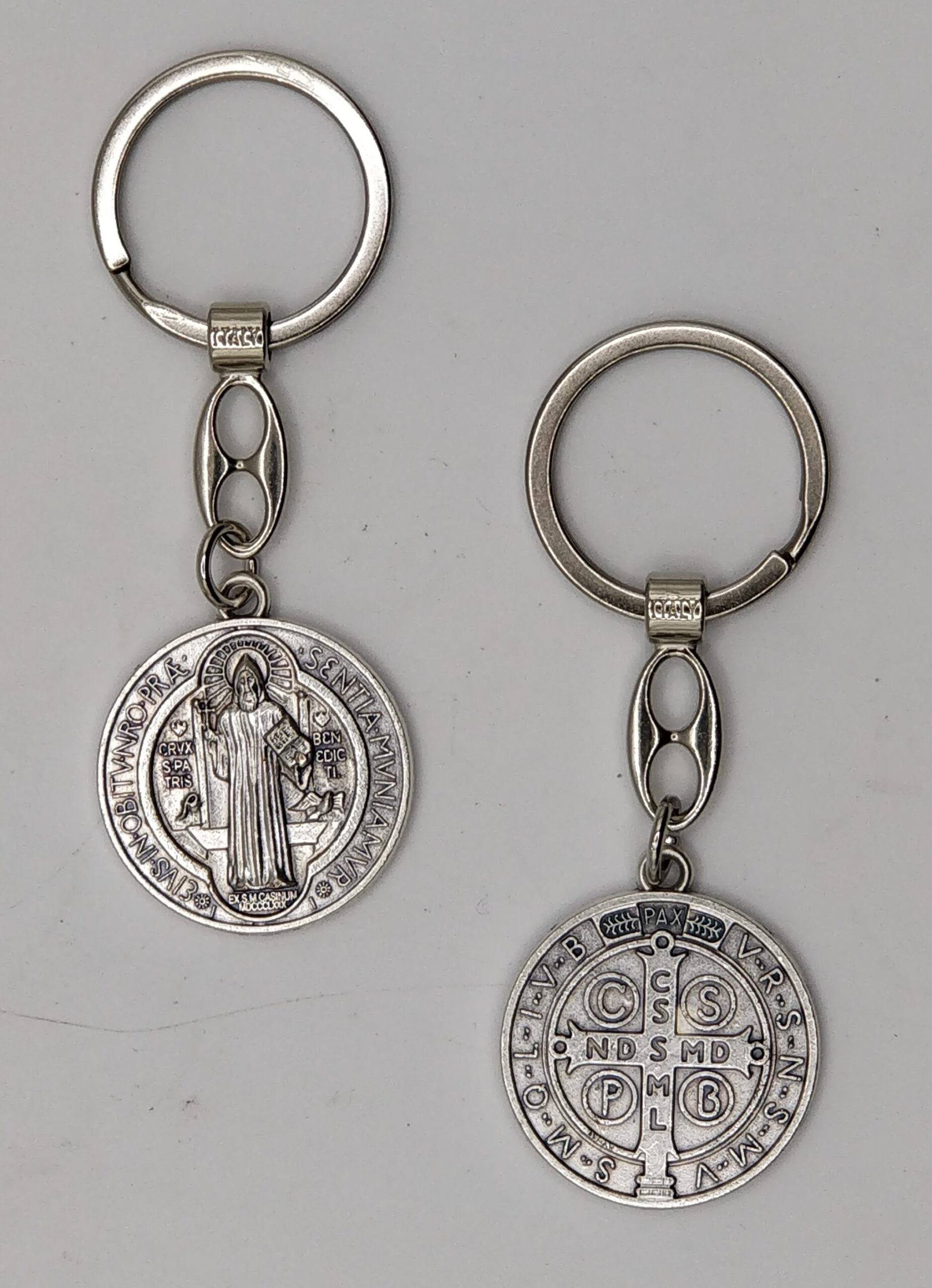 ALR35 - SILVER ST. BENEDICT KEYCHAIN