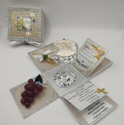 SMALL EXPLSION BOX - HOLY COMMUNION