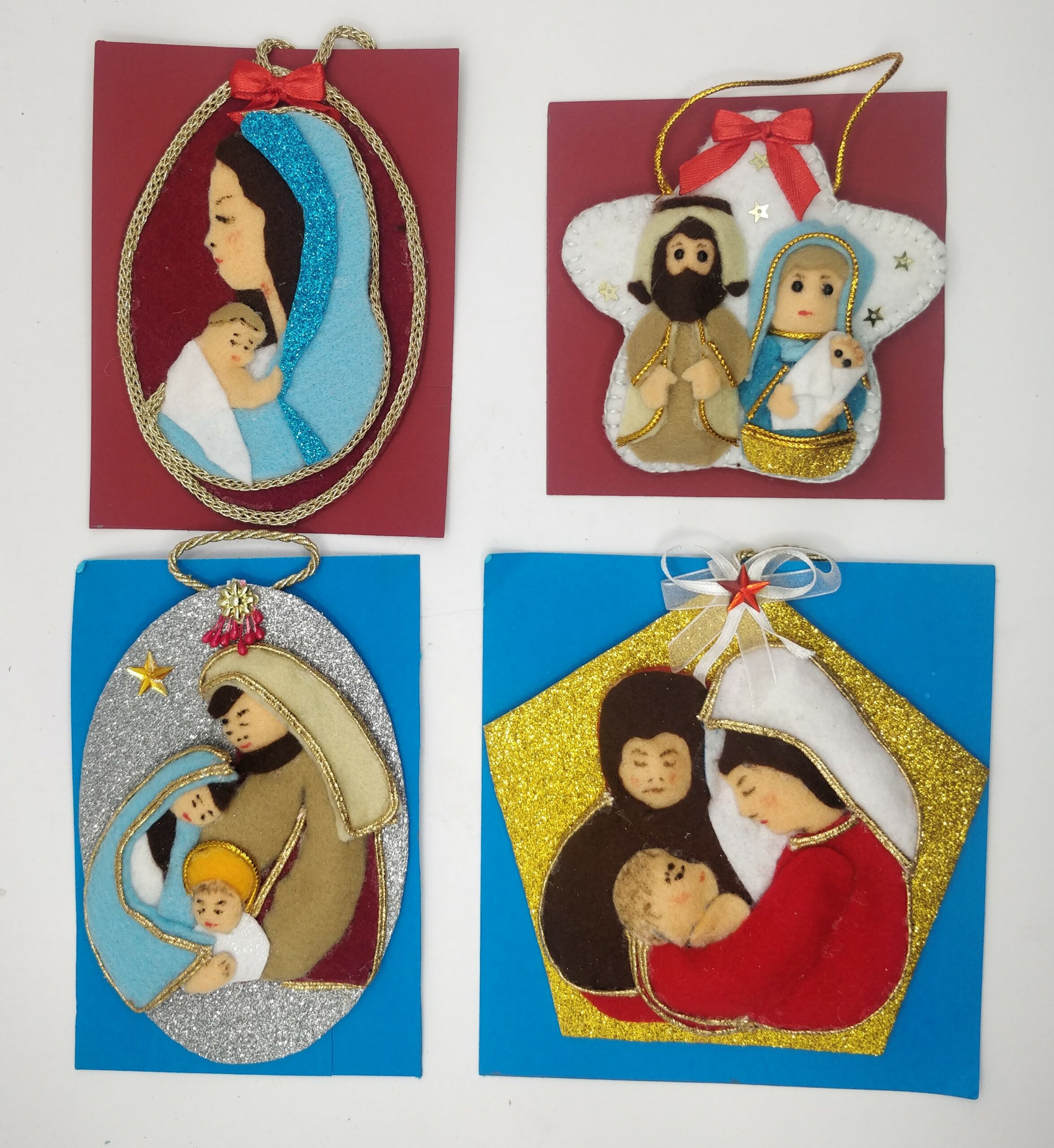 XMAS FELT PENDANTS